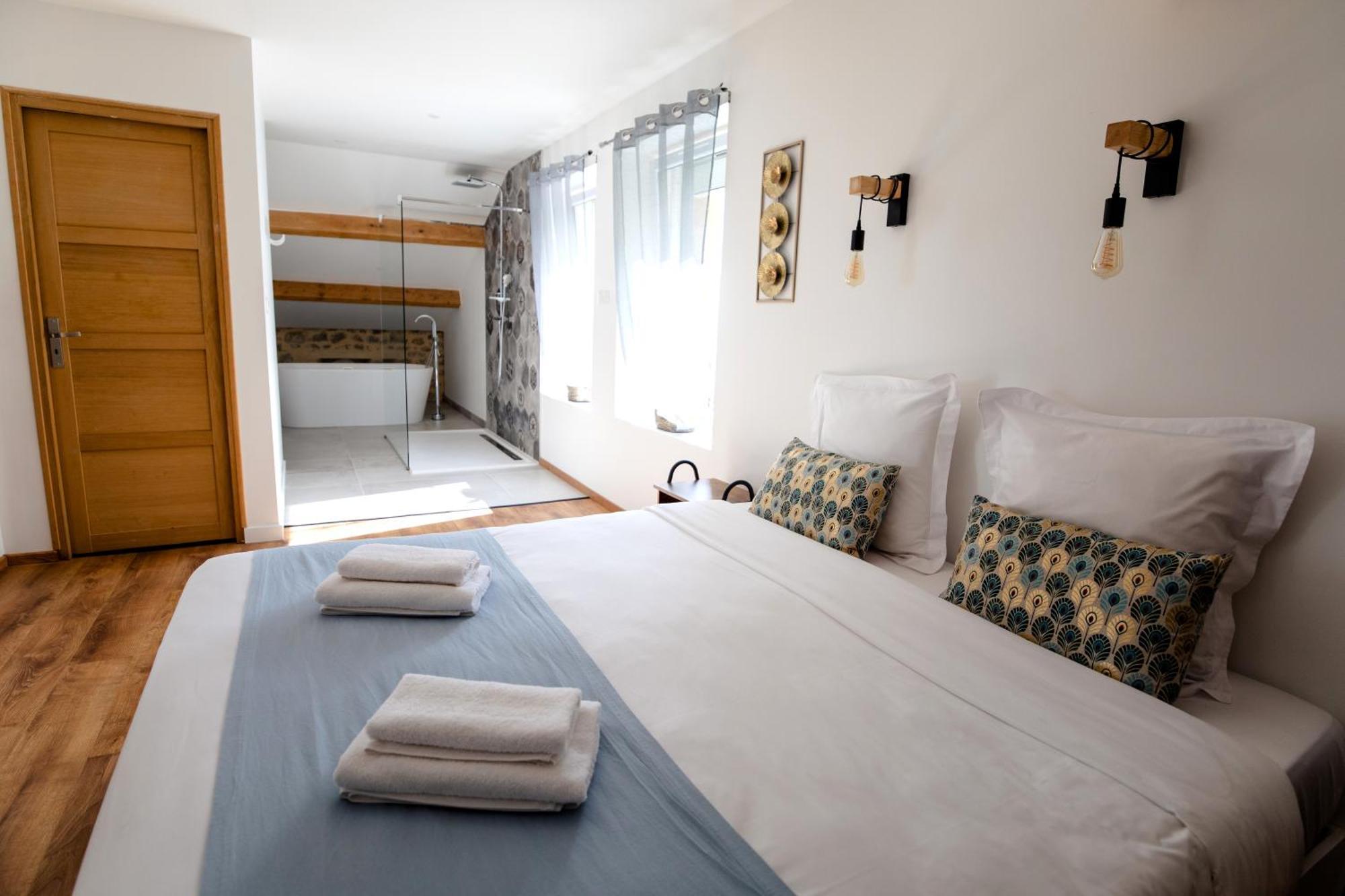 Hotel Domaine de la Pinède à Aubenas Extérieur photo